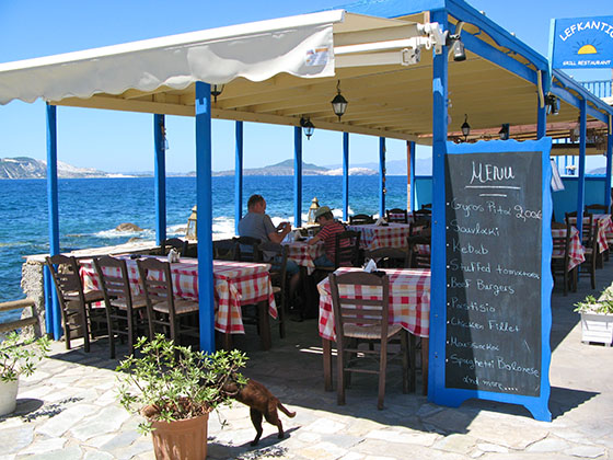  Waterfront restaurant in Mandraki 
 The gyros looks inviting